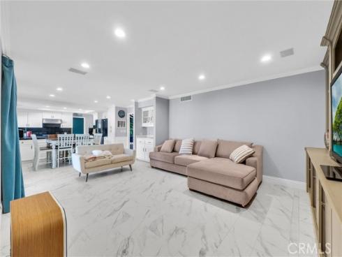 1417 W James Way  , Anaheim, CA