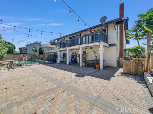 1417 W James Way  , Anaheim, CA