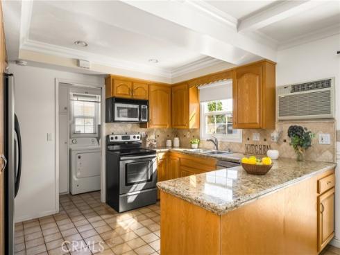 1564 W Palais   Road, Anaheim, CA