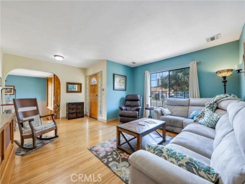 947 N Alamo   Street, Anaheim, CA