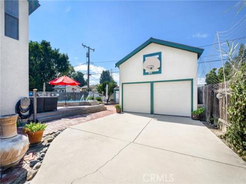 947 N Alamo   Street, Anaheim, CA
