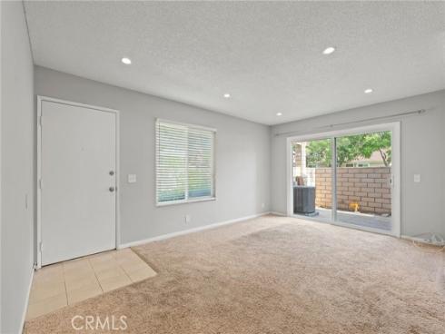 5466 E Willow Woods  A  Lane, Anaheim, CA