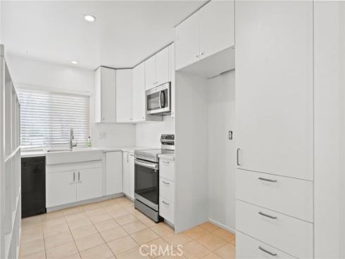 5466 E Willow Woods  A  Lane, Anaheim, CA