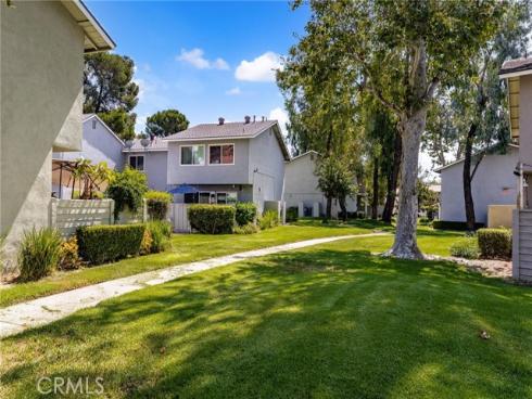 1760 N Oak Knoll  B , Anaheim, CA