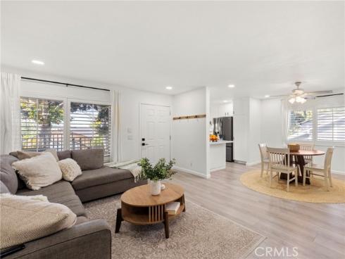 1760 N Oak Knoll  B , Anaheim, CA