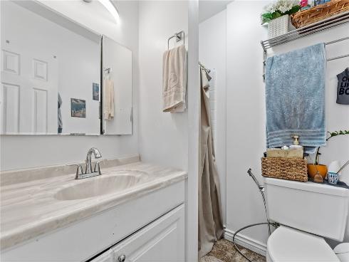 1800 W Gramercy  33 , Anaheim, CA