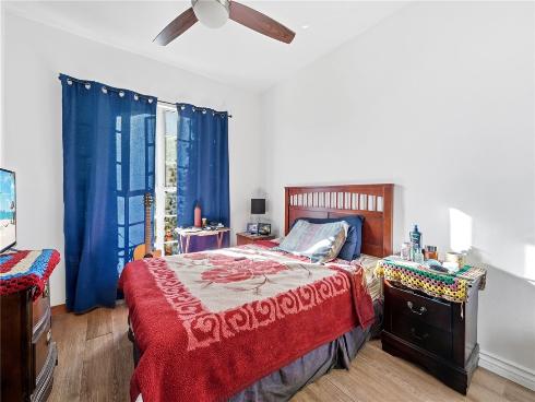 1800 W Gramercy  33 , Anaheim, CA