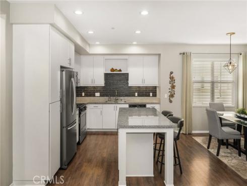 425 S Anaheim  3  Boulevard, Anaheim, CA