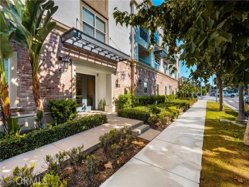 425 S Anaheim  3  Boulevard, Anaheim, CA