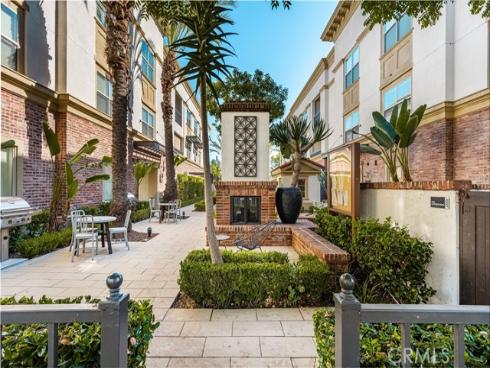 425 S Anaheim  3  Boulevard, Anaheim, CA