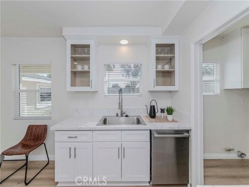 1325 E Romneya  , Anaheim, CA