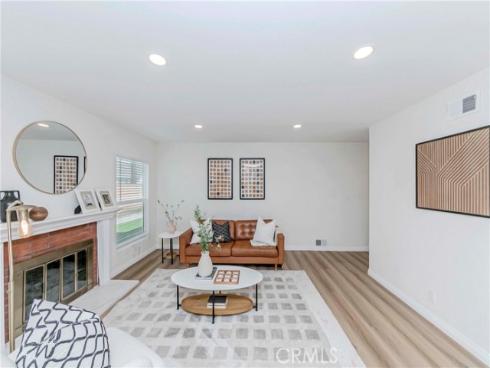 1325 E Romneya  , Anaheim, CA