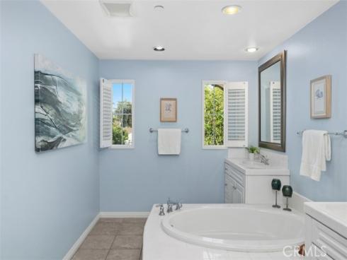 760 S Olive  , Anaheim, CA