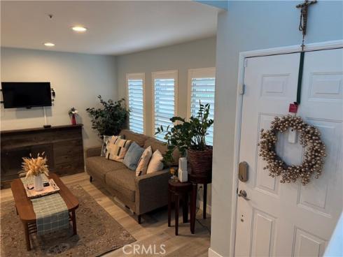 406 E Center  , Anaheim, CA