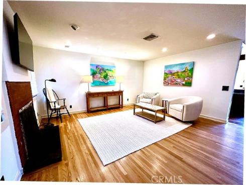 1944 W Lullaby   Lane, Anaheim, CA