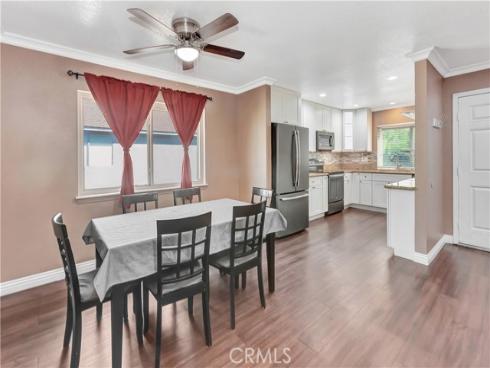 1727 N Willow Woods  C  Drive, Anaheim, CA