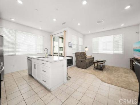 2955 W Lincoln Ave.  7 , Anaheim, CA