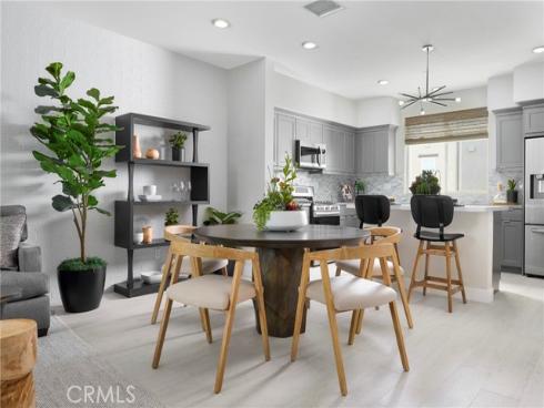 2211 W Orange  , Anaheim, CA