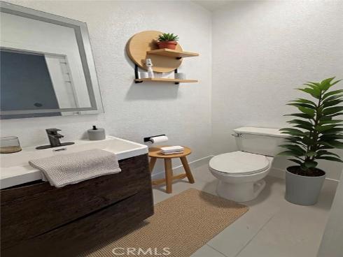 1804 E South  , Anaheim, CA