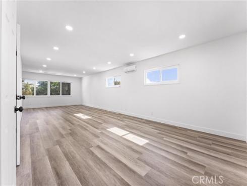 1028 N Mayflower  , Anaheim, CA