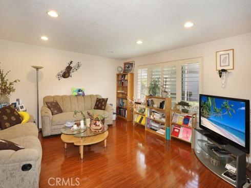 1201 W Cerritos  68  Avenue, Anaheim, CA