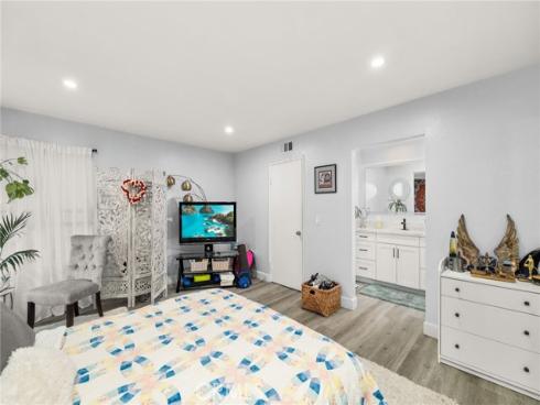 2625 W Cameron   Court, Anaheim, CA