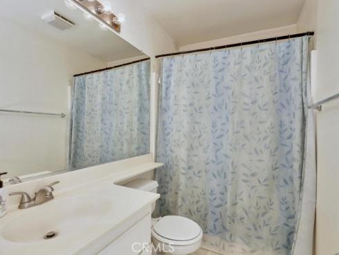 930 E Chestnut   Street, Anaheim, CA