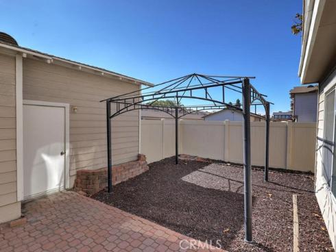 930 E Chestnut   Street, Anaheim, CA