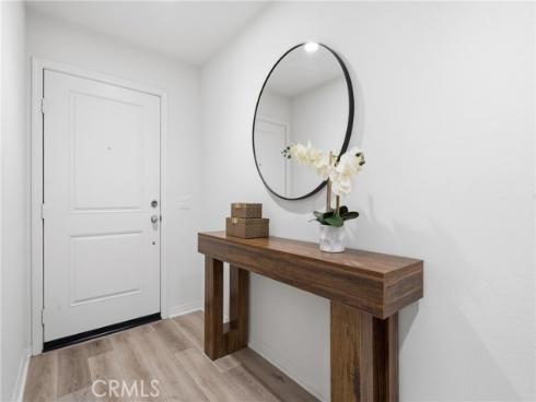 677 S District  , Anaheim, CA