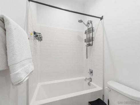 707 S Mosaic St  , Anaheim, CA