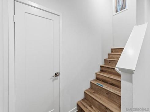 707 S Mosaic St  , Anaheim, CA