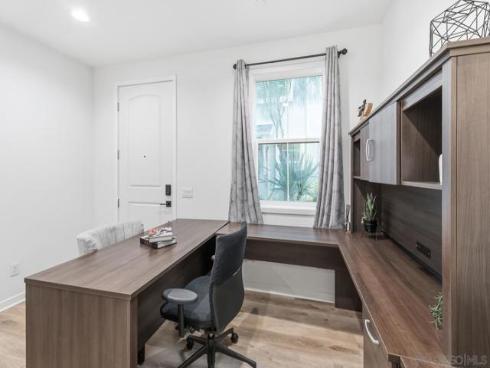 707 S Mosaic St  , Anaheim, CA