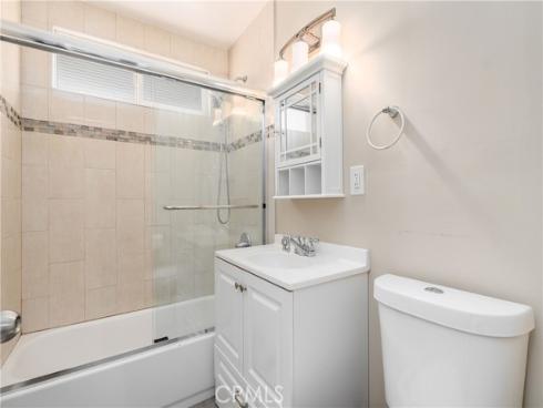 1414 E South  , Anaheim, CA