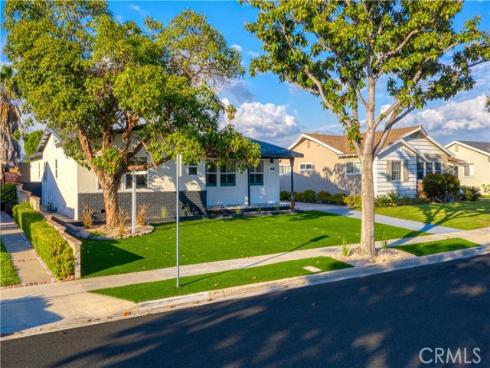 925 W Autumn , Anaheim, CA