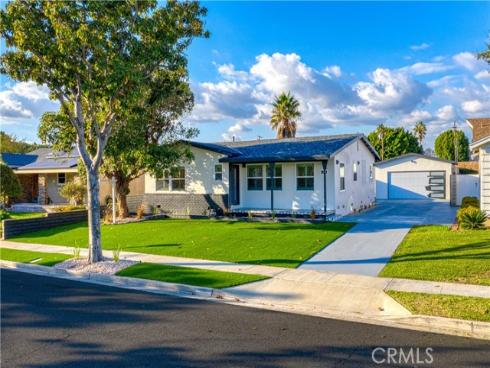 925 W Autumn , Anaheim, CA