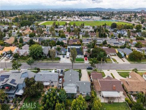 1556 W Harriet   Lane, Anaheim, CA