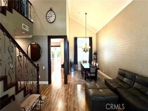 2512 W Halfmoon  , Anaheim, CA