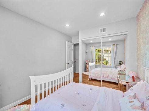 862 S Sapphire , Anaheim, CA