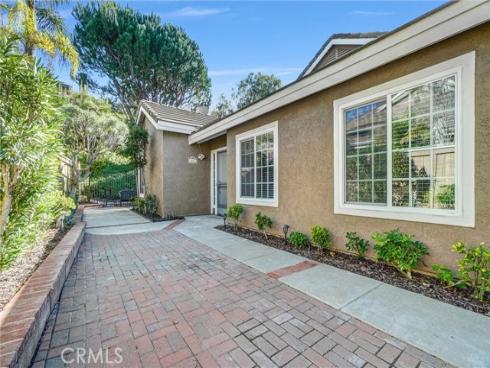 862 S Sapphire , Anaheim, CA