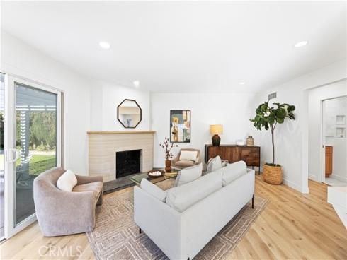 1413 S Loara , Anaheim, CA