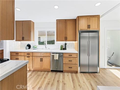 1413 S Loara , Anaheim, CA