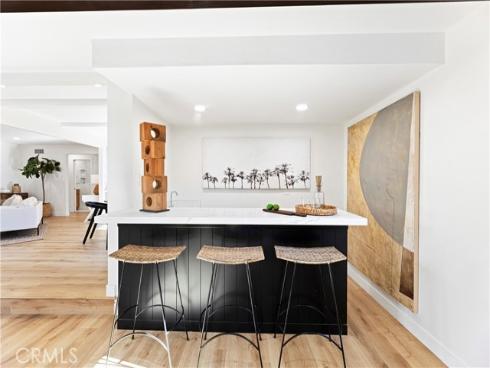 1413 S Loara , Anaheim, CA