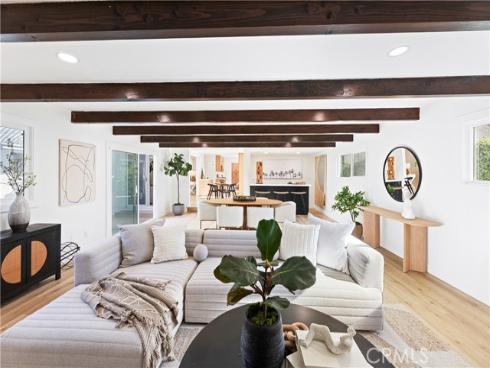 1413 S Loara , Anaheim, CA