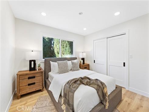 1413 S Loara , Anaheim, CA