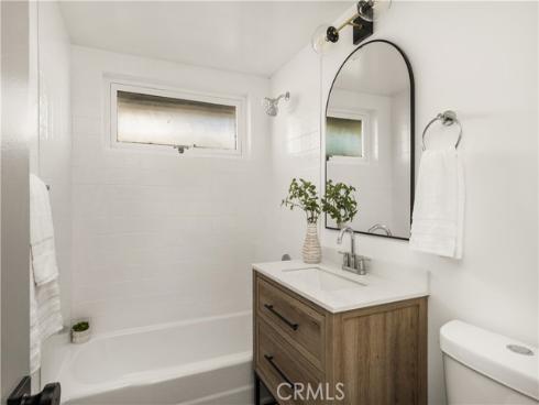 925 N Keystone Street, Anaheim, CA