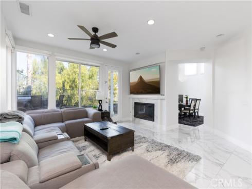 8755 E Garden View , Anaheim, CA