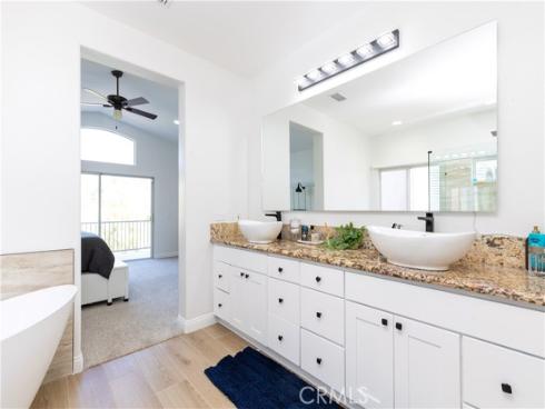 8755 E Garden View , Anaheim, CA