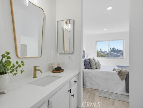 2228 E Nyon Avenue, Anaheim, CA