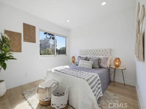 2228 E Nyon Avenue, Anaheim, CA