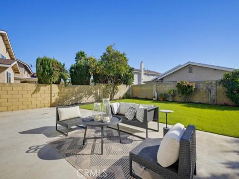 2228 E Nyon   Avenue, Anaheim, CA